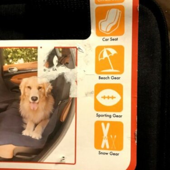 MAJESTIC PET UNIVERSAL HAMMOCK BACK SEAT COVER - Picture 2 of 4